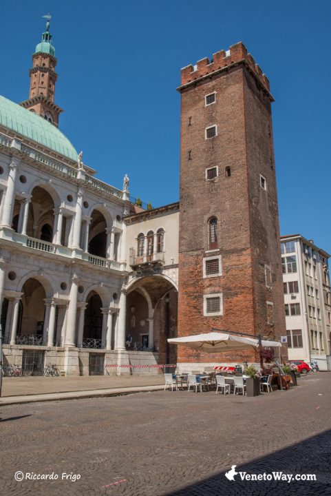 Piazza delle Erbe - Le Piazze di Vicenza